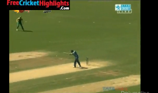 Sehwag Hitting a Four Against SA on the First Ball of the Innings