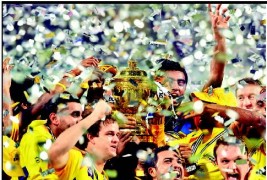 MS Dhoni once again crowned in IPL 4, 2011