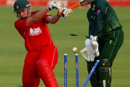 Top 5 photos of 1st Twenty 20: Zimbabwe vs Pakistan at Harare on Sep 16, 2011