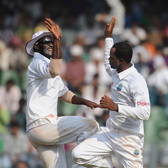 Marlon Samuels dismissed Rahul Dravid in 3rd day