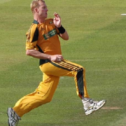 How to Bowl – Fast Bowling