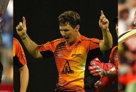 Snaps of 1st semi-final, Perth Scorchers v Melbourne Stars at Perth, Jan 21, 2012