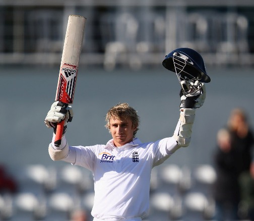 James Taylor acknowledg his hundred