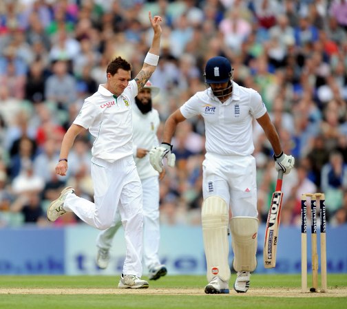 Dale Steyn took Ravi Bopara wicket for a duck