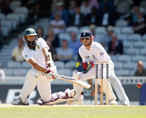 Hashim Amla sweeps during memorable innings Hashim Amla sweeps during memorable innings