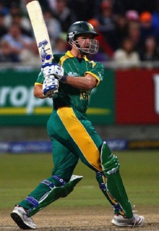 Albie Morkel while play shot